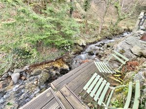 Photo 17- click for photo gallery